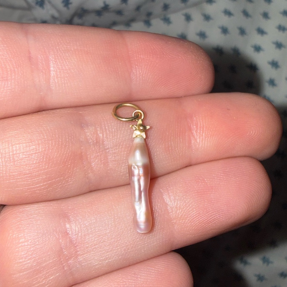SOLD Solid 14k Gold Freshwater Pearl Wand Pendant